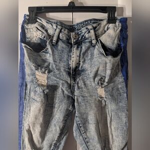 Rue21 blue distressing jeans with paint side stripes Size 32/30